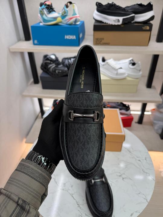 Micha el Kors Premium Quality Loafer black