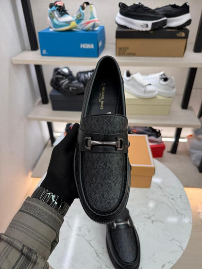 Micha el Kors Premium Quality Loafer black