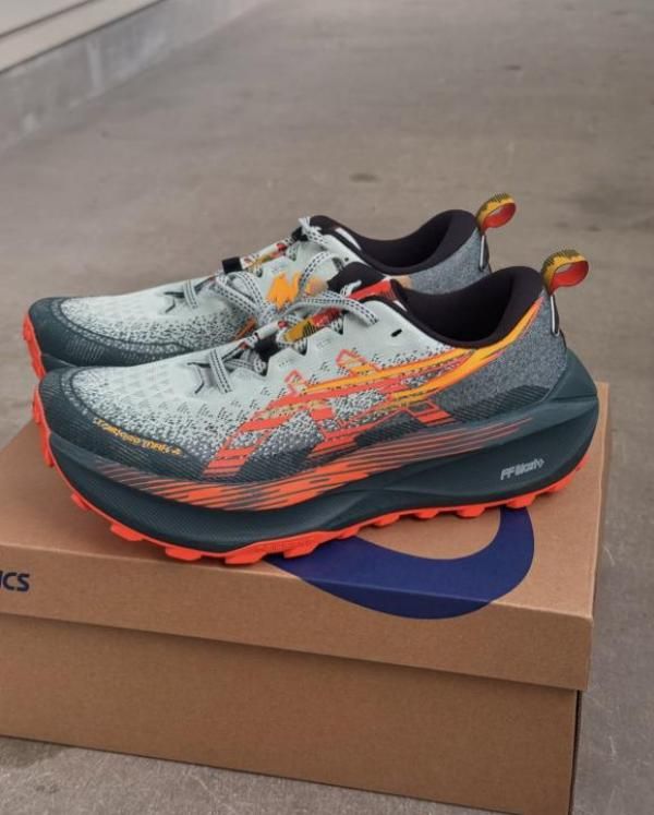 ASIC_S TRABUCO MAX 4 TRAIL NOVA ORANGE FIX