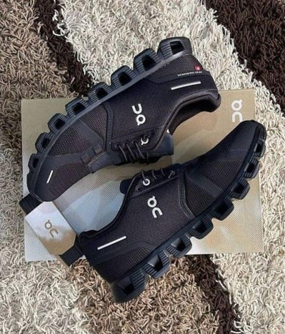 On Running Cloud 6 Waterproof Full Black