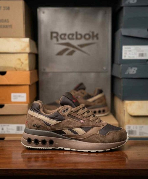 REEBOK ERS WORLD BROWN SUEDE