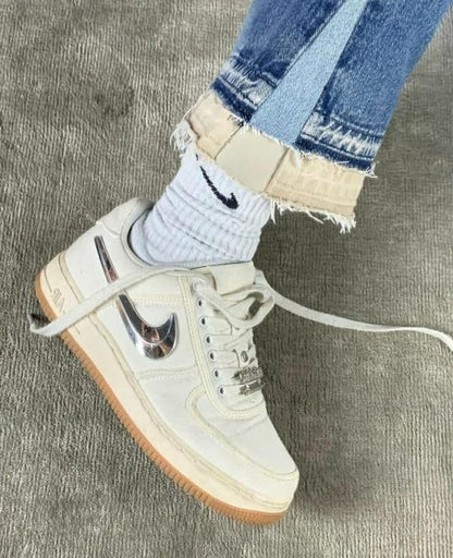 NikAirforce 1 low X Travis Scott White sail