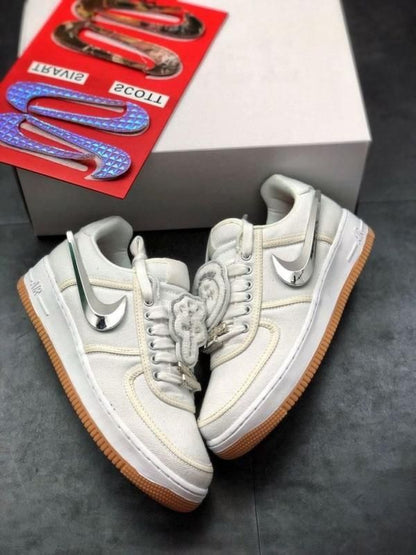 NikAirforce 1 low X Travis Scott White sail