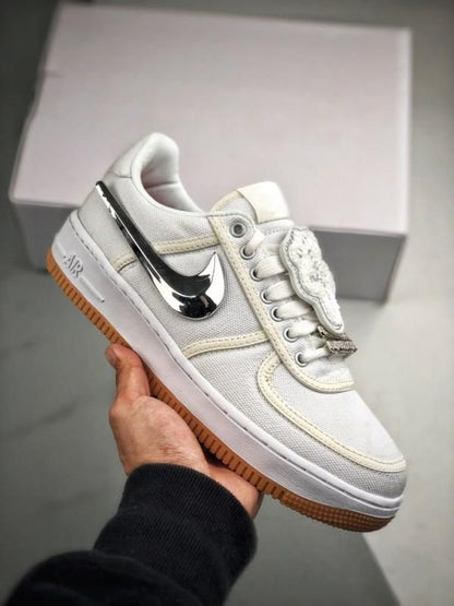 NikAirforce 1 low X Travis Scott White sail