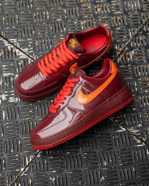NIK AIRFORCE 1 LOW PATENT DARK TEAM RED