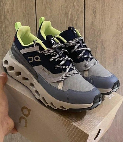 on Running cloud horizon navy grey