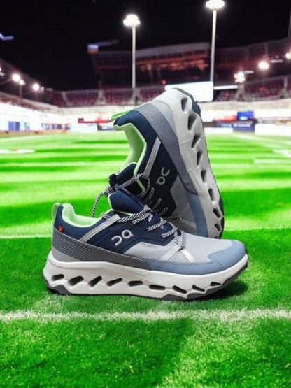 on Running cloud horizon navy grey
