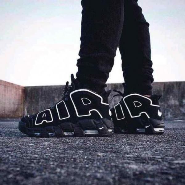 NIK AIR MORE UPTEMPO BLACK