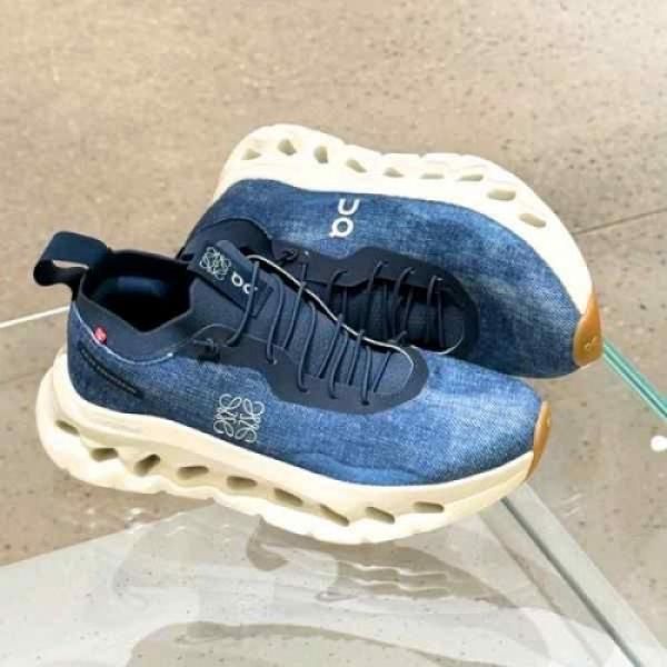 On Running cloud Loewe x On Running Cloudtilt Denim Blue