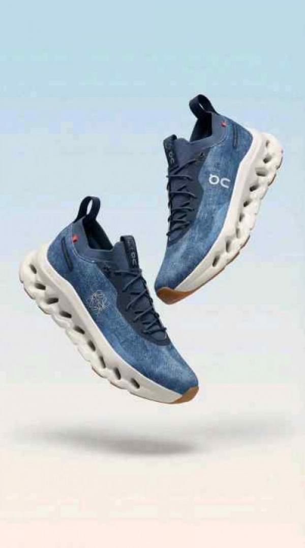 On Running cloud Loewe x On Running Cloudtilt Denim Blue