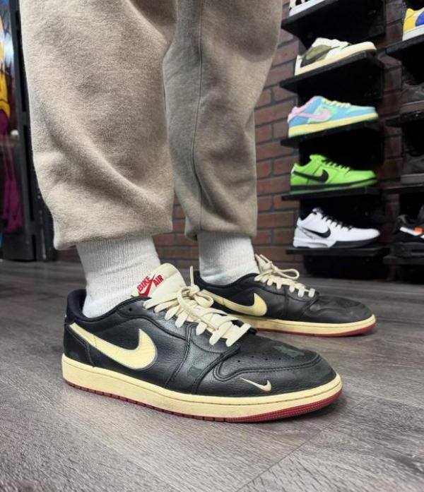 NIK_E JORDANN 1 LOW BIKE X NIGEL SYLVESTER BETTER WITH TIME SEMI UA FIX