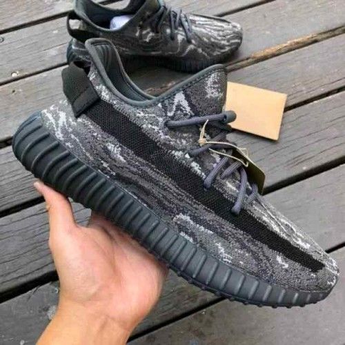 Adiddas yeezy boost 350 V2 mx dark salt semi ua with accessories