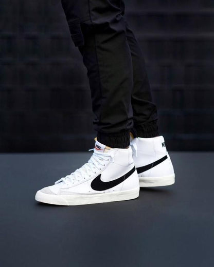 NIK MID BLAZER 77 VINTAGE WHITE HIGH