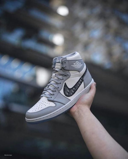 NIK AIR JORDAN RETRO 1 X DIo ii.R HIGH SEMI UA
