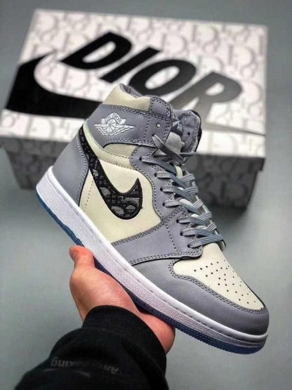 NIK AIR JORDAN RETRO 1 X DIo ii.R HIGH SEMI UA