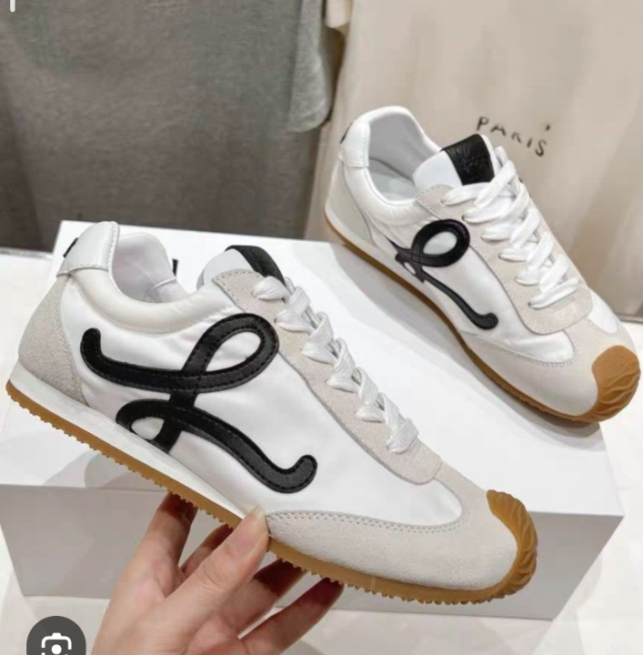 Loewe Ballet Runner 2.0 white