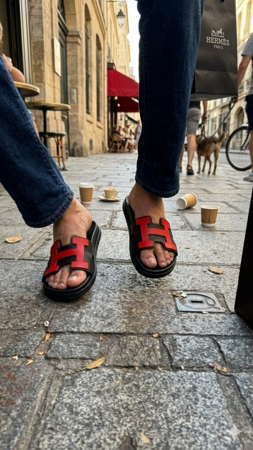 HERME S PARIS LOGO SLIDES BLACK