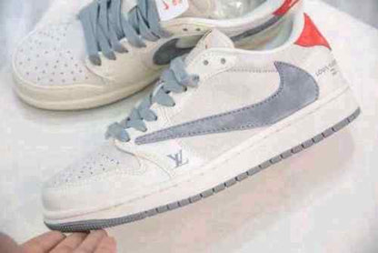 Louiss vuittoon x e travis scott beige grey