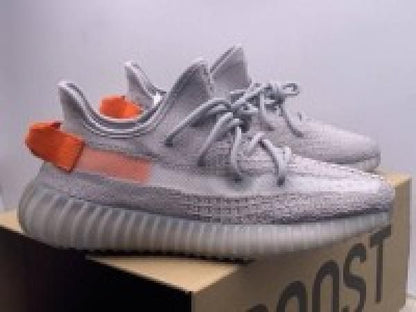 Adida_s Yeezy Boost 350 Tail Light no kit
