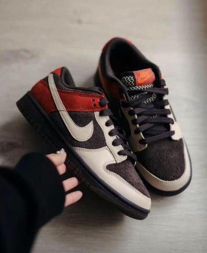 NIK Dunk Low Red Panda Brown Suede