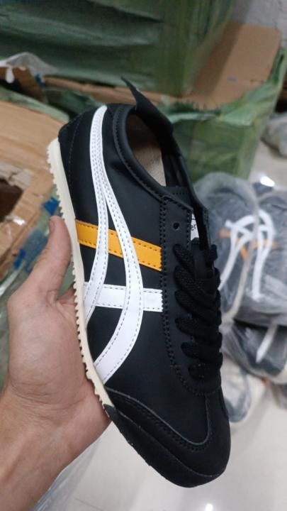 _onitsuka_tiger Mexico 66 Black White Yellow