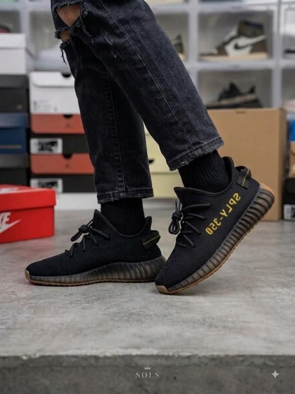 Adidaas YEEZY 350 BLACK YELLOW