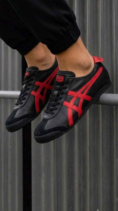 ONITSUKKA TIGER MEXICO 66 BLACK RED