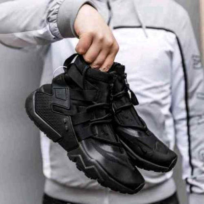 Nikke Huarache Gripp Gs Triple Black