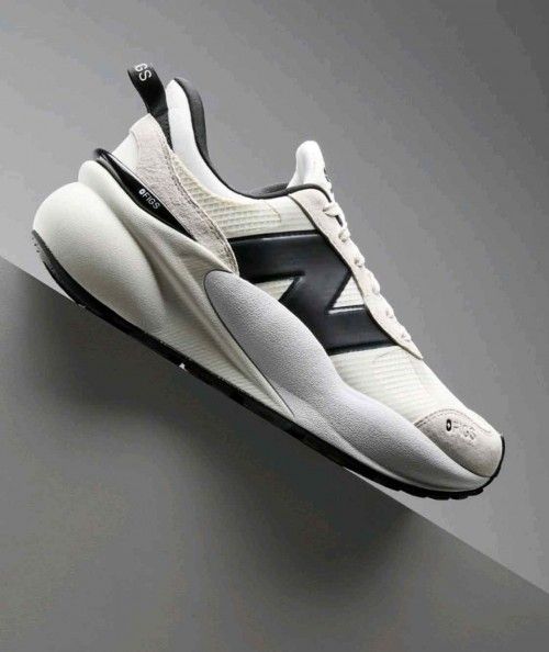 NEEW BALANCCE Figs White