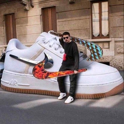 N.IKE AIRFORCE TRAVIS SCOTT SAIL