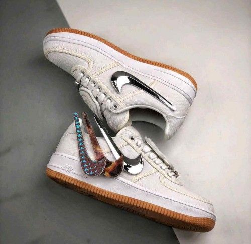 N.IKE AIRFORCE TRAVIS SCOTT SAIL