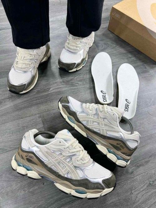 Asic_s Gel NYC Mocha RM6