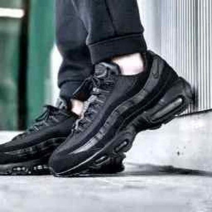 NIK.E AIRMAX 95 ESSENTIAL BLACK