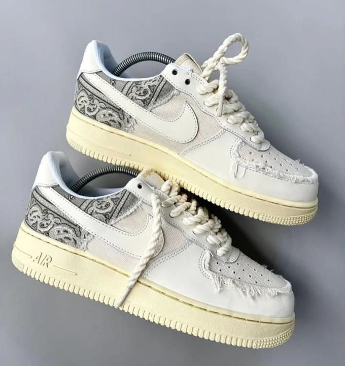 AIRFORCE 1 LOW BIG BANG