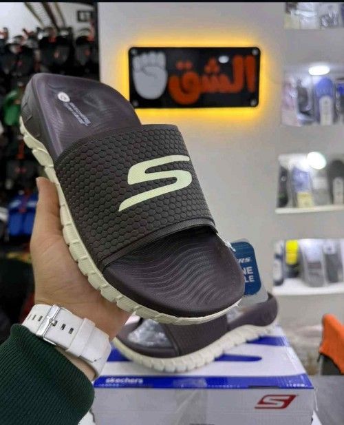 SKECHER.S HYPER BURST BEIGE BROWN