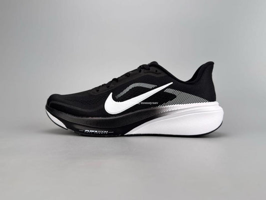Nik.e Air Zoom Pegasus 42 running shoe black