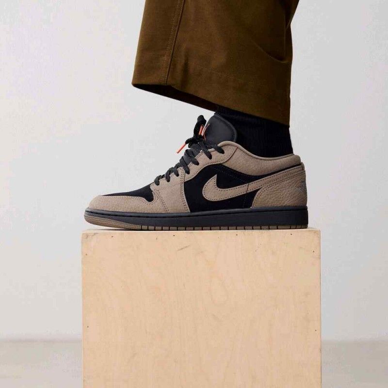 Air Jordan 1 Low SE Olive Grey Black
