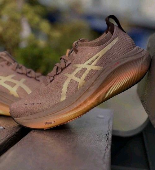 Asic.s Gel Nimbus 27 Lux Tape