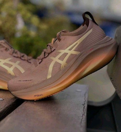 Asic.s Gel Nimbus 27 Lux Tape