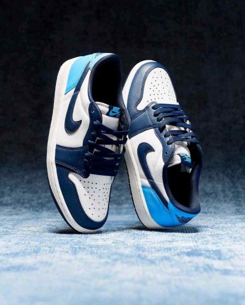 AIR JORDAN RETRO 1 LOW OBSIDIAN LOW