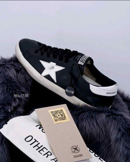 GOLDEN GOOSE SUPERSTAR BLACK WHITE