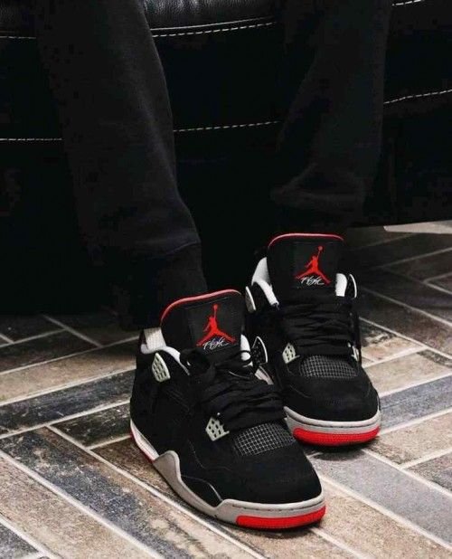 AIR JORDAN RETRO 4 BRED