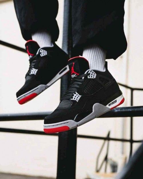 AIR JORDAN RETRO 4 BRED