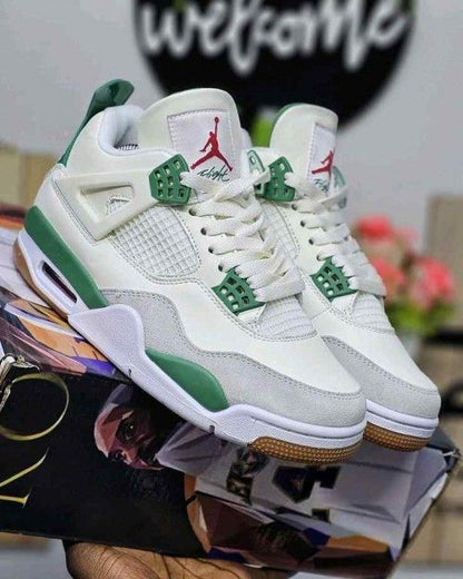 AIR JORDAN RETRO 4 PINE GREEN