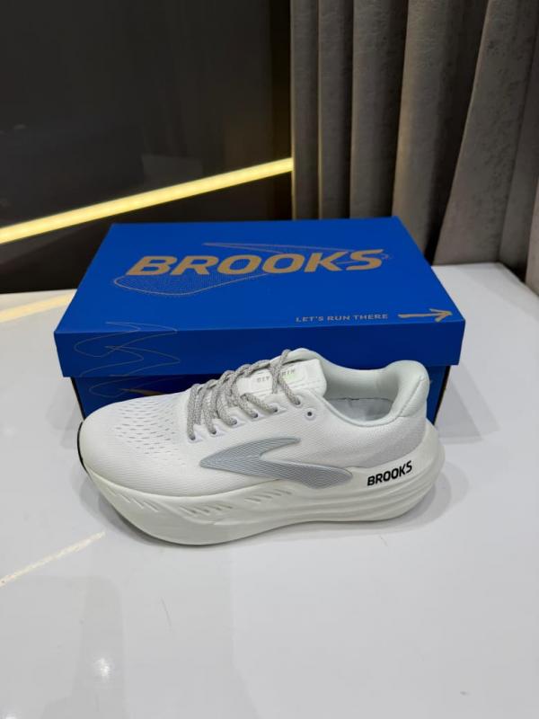 BROOKS GLYCERIN MAX WHITE WITH OG BOX FIX