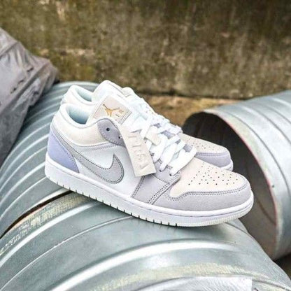 AIR JORDAN RETRO 1 LOW PARIS