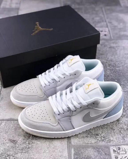 AIR JORDAN RETRO 1 LOW PARIS