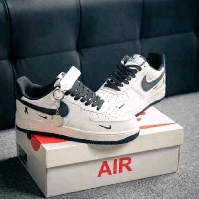 Nikkee Airforce 1 07 Low Violent Bear Joint Linen Beige Black