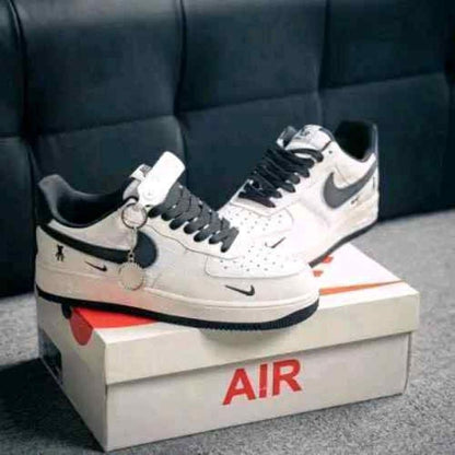 Nikkee Airforce 1 07 Low Violent Bear Joint Linen Beige Black