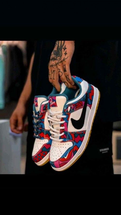 NIIKE SB DUNK PARRA MULTI